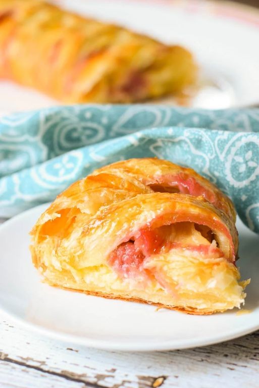 Rhubarb and Cream Cheese Keto Danish