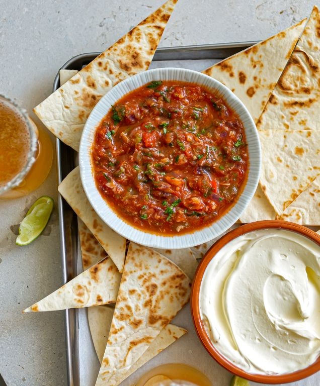 Roasted Tomato and Garlic Salsa