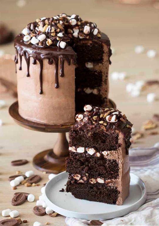 18 Decadent Dirt Cake Recipes for Chocolate Lovers
