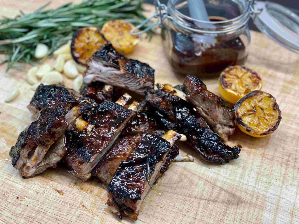 Rosemary and Balsamic Rib Tips