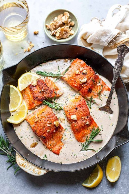 Rosemary and Walnut Salmon Dip