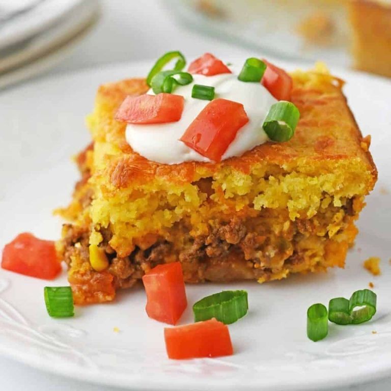 Rotel Ground Beef and Cornbread Casserole