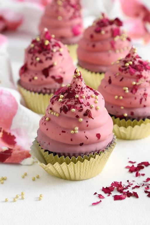 Ruby Chocolate Cupcakes with Vanilla Buttercream