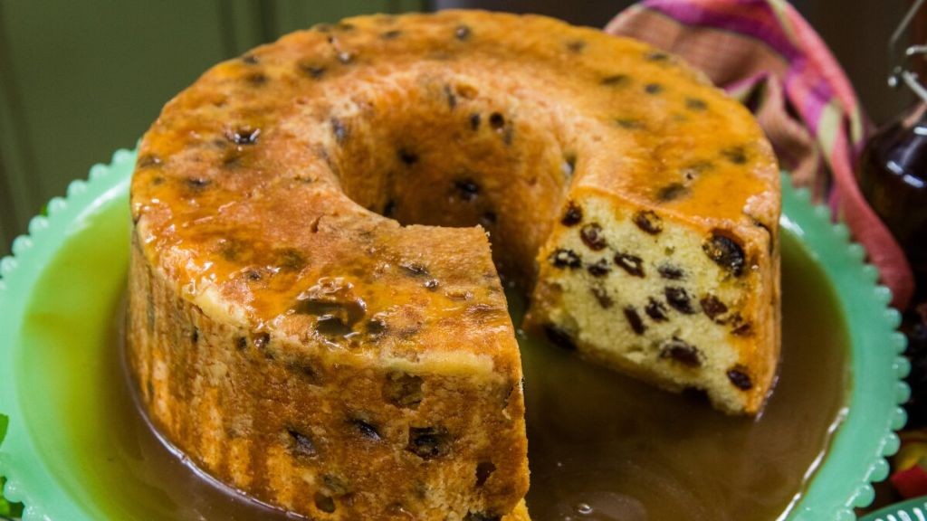 Rum-Soaked Raisin Pound Cake