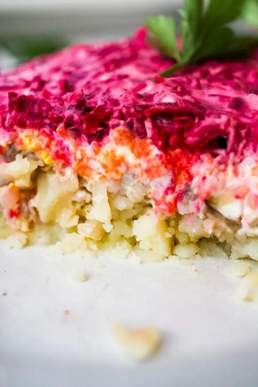 Russian Sauerkraut Salad (Shuba)