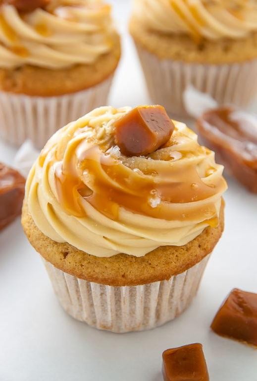 Salted Caramel Cupcakes with Caramel Drizzle