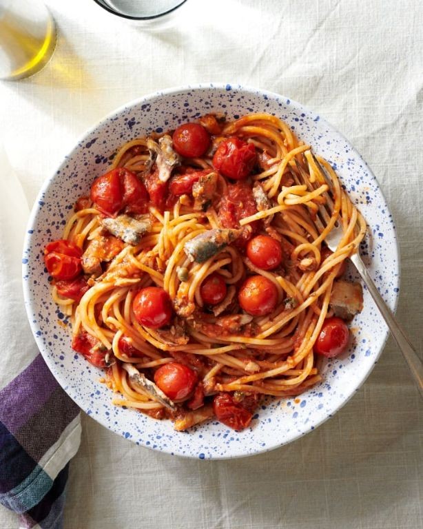 Sardine and Cherry Tomato Fusilli