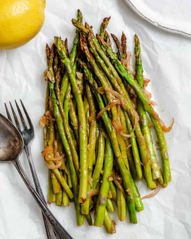 Sauteed Asparagus with Garlic and Shallots