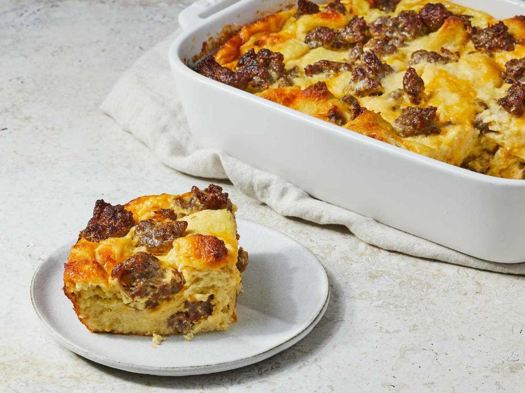 Savory Breakfast Sausage and Egg Casserole