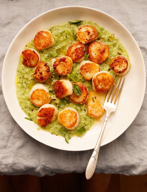 Scallops with Avocado Salsa