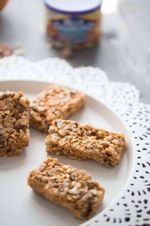 Sea Salt Caramel Raw Granola Bars
