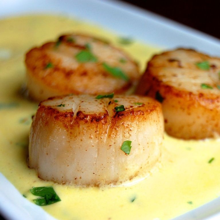 Seared Scallops with Saffron Demi-Glace