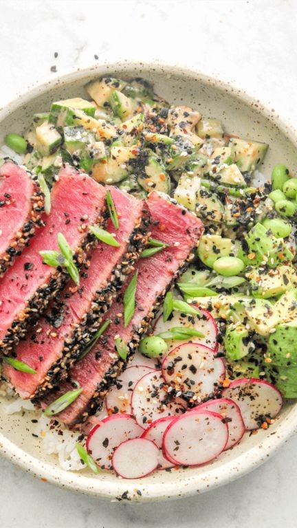 Sesame-Crusted Tuna Steak with Spicy Sriracha Aioli
