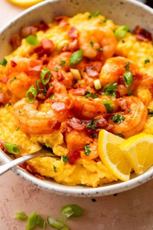 Shrimp and Grits Crockpot Style