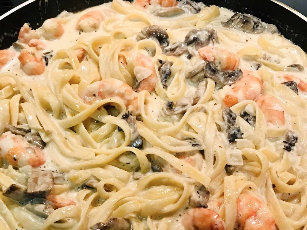 Shrimp and Mushroom Alfredo