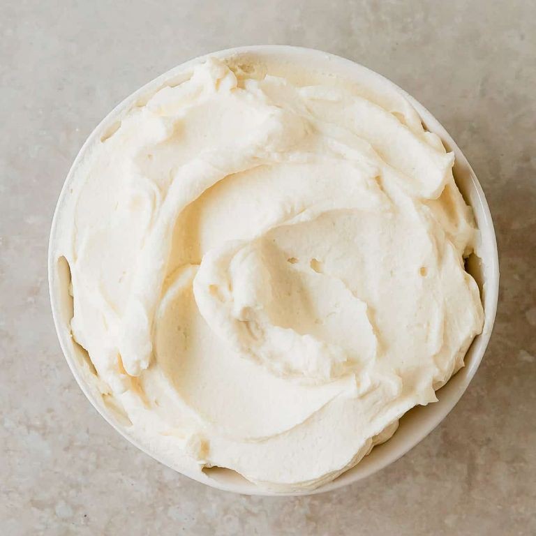 Silky Whipped Vanilla Mascarpone Frosting