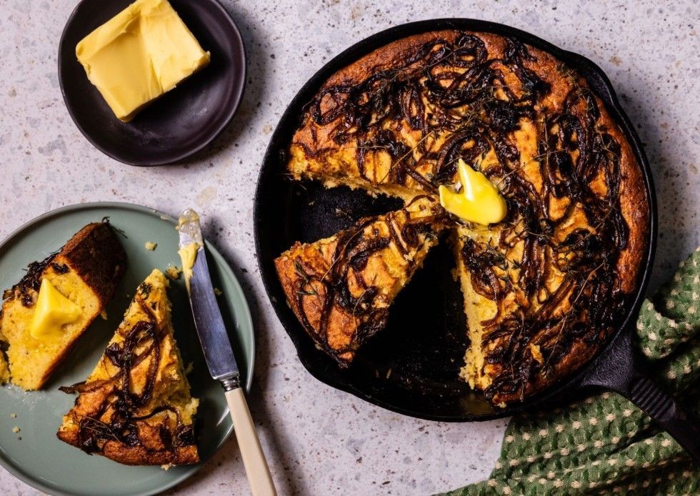 20 Savory Cast Iron Skillet Corn Bread Recipes Deliciously Crispy