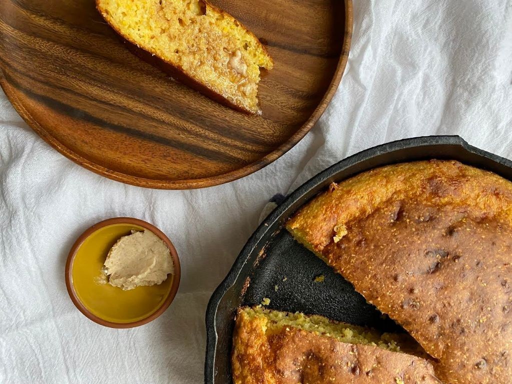 Skillet Cornbread with Smoked Gouda and Herbs