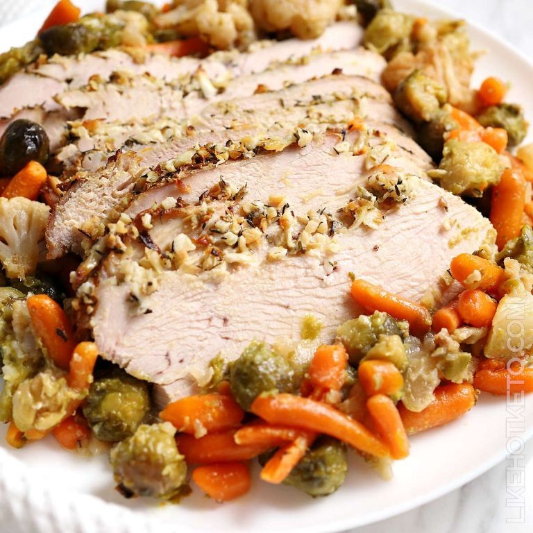 Skinless Turkey Breast with Steamed Vegetables