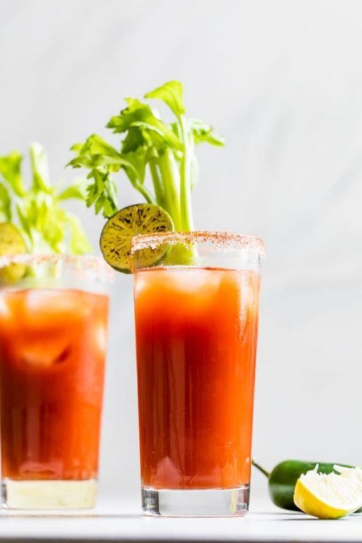 Skinny Bloody Mary with Fresh Veggies