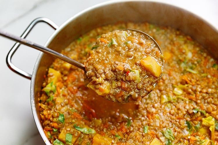 Skinny Girl Lentil and Vegetable Soup