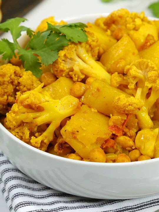 Slow Cooker Aloo Gobi