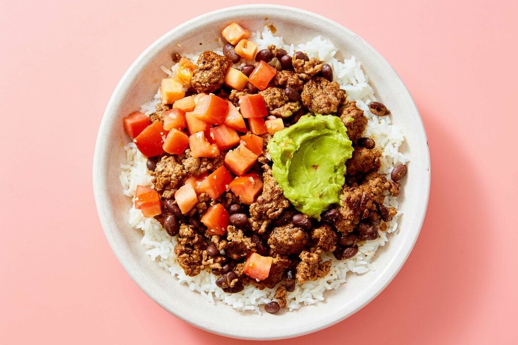 Slow Cooker Beef and Black Bean Burrito Bowls