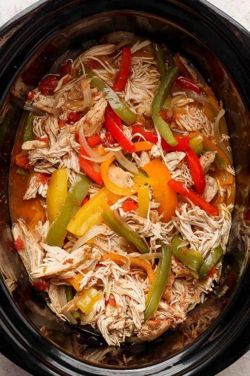 Slow Cooker Chicken Fajitas