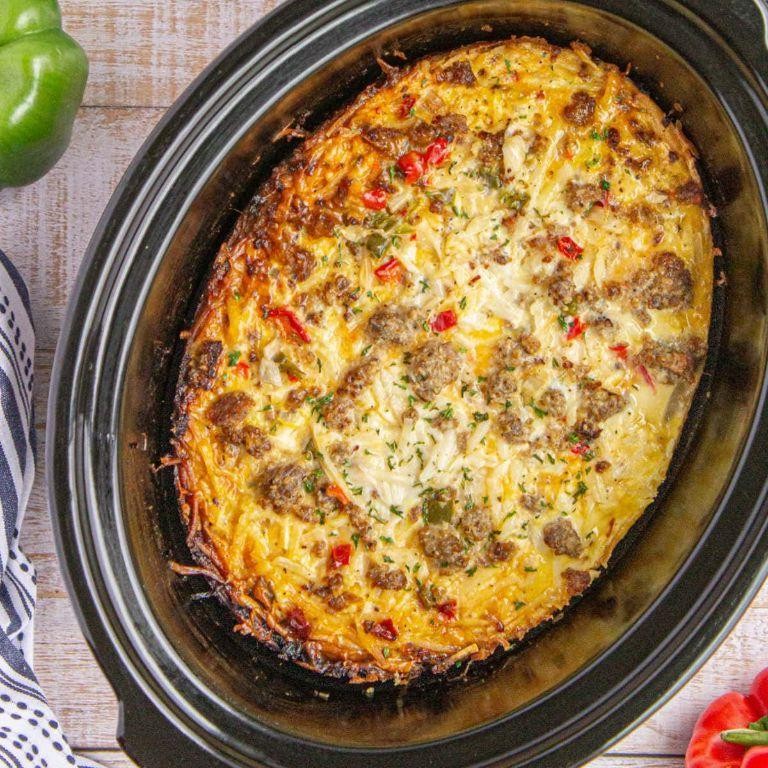 Slow Cooker Christmas Morning Breakfast Casserole