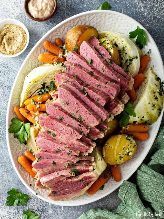 Slow Cooker Corned Beef and Cabbage with Root Vegetables
