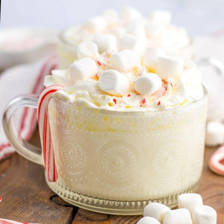 Slow Cooker Peppermint White Chocolate Latte