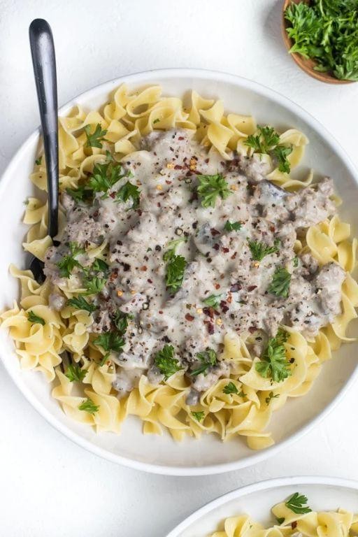 Slow Cooker Turkey and Mushroom Stroganoff