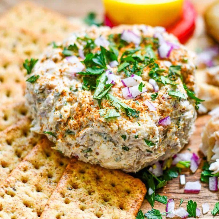 Smoked Crappie Dip with Crackers