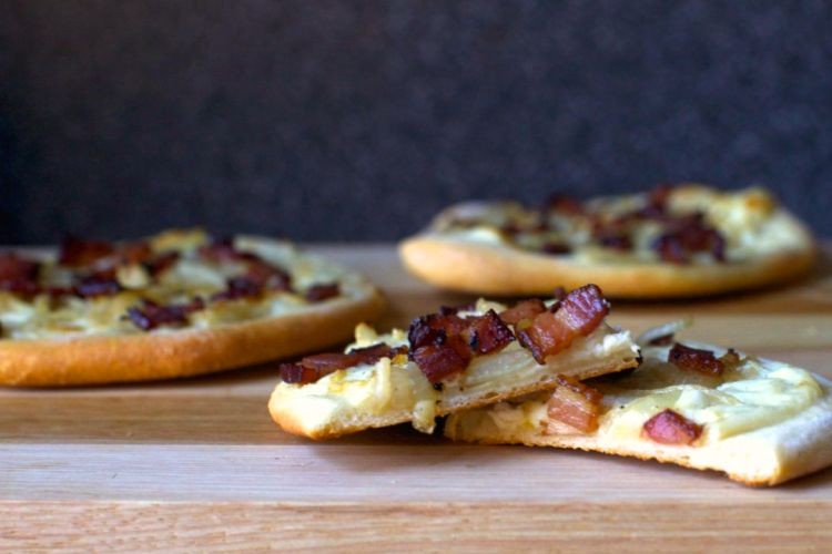 Smoked Cream Cheese and Applewood Smoked Bacon Pizza