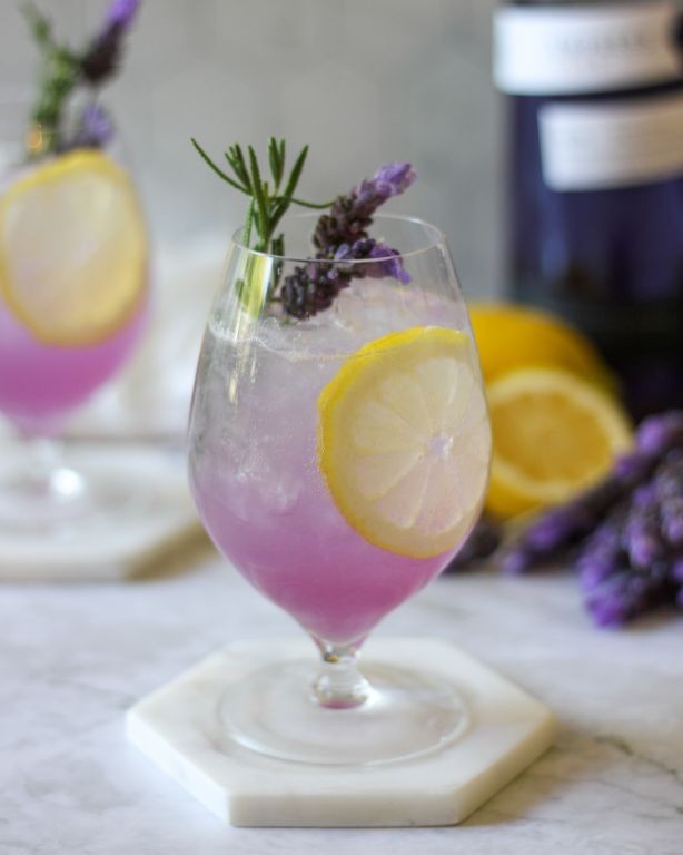 Smoked Lavender Lemonade Vodka Spritz