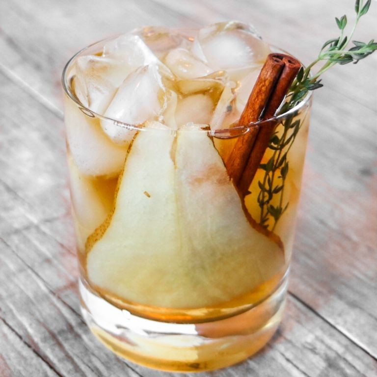 Smoked Pear and Ginger Bourbon Smash
