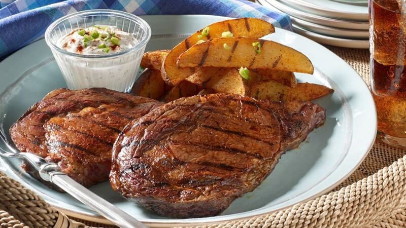 Smoky Paprika Round Steak and Potatoes