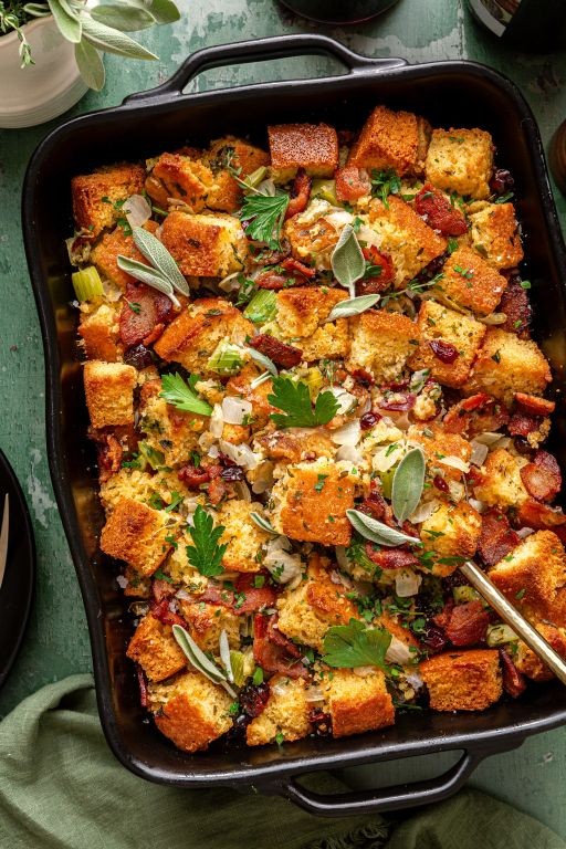 Smoky bacon and cornbread dressing