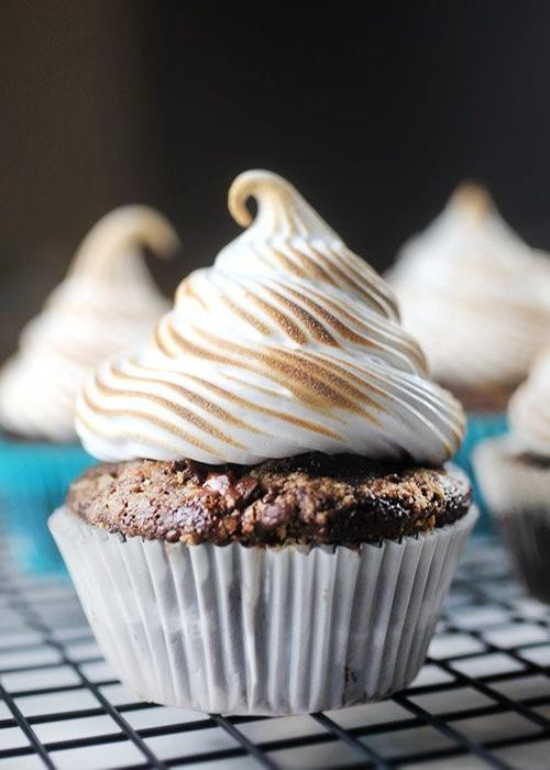 Smores Cupcakes with White Chocolate Drizzle