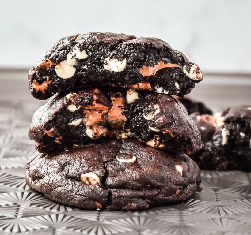 Soft and Chewy Black and White Cookies