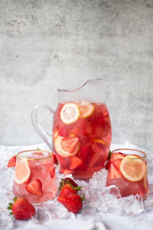 Sparkling Strawberry Sangria