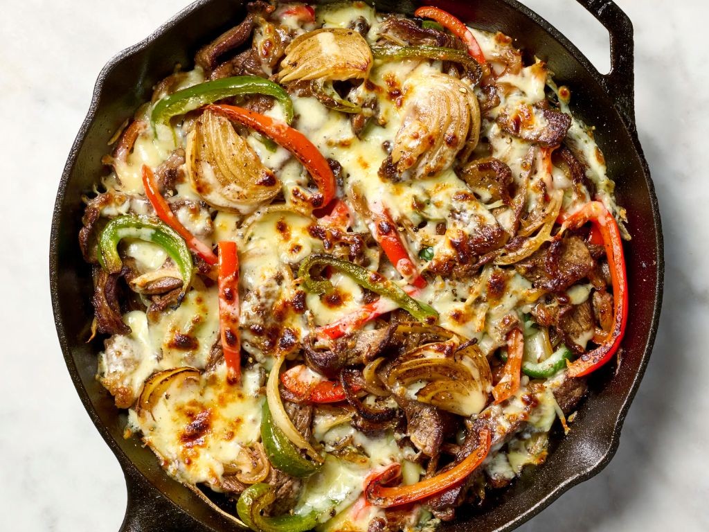Speedy Philly Cheesesteak Skillet