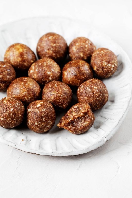 Spiced Chai Divinity Balls