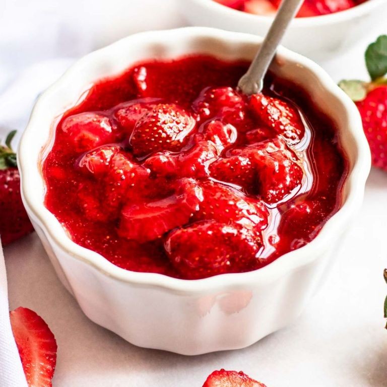 Spiced Strawberry Topping for Cheesecake
