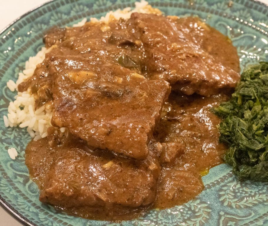 Spicy Cajun Round Steak Bake