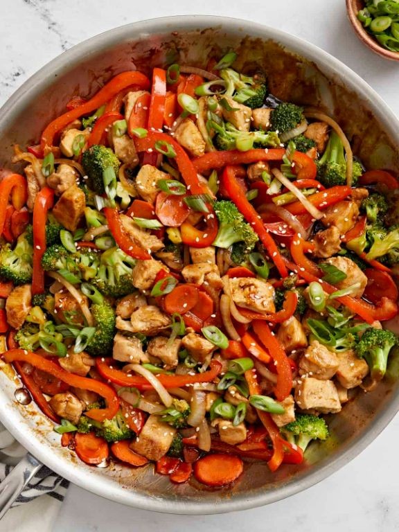 Spicy Frozen Chicken Stir-Fry