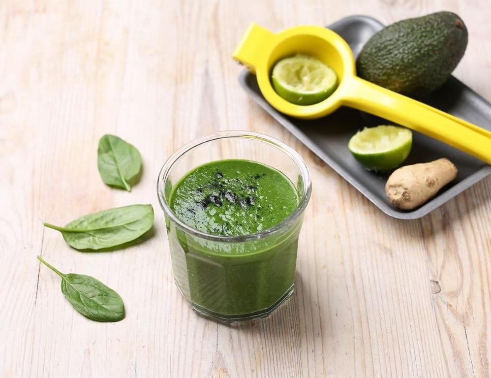 Spicy Ginger Avocado Smoothie