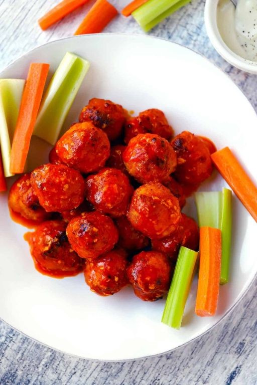 Spicy Oven-Baked Buffalo Chicken Meatballs