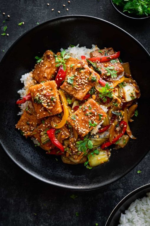Spicy Oyster Sauce Tofu Stir-Fry