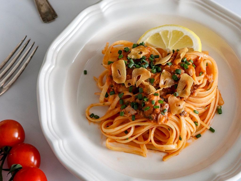 Spicy Sardine and Garlic Linguine